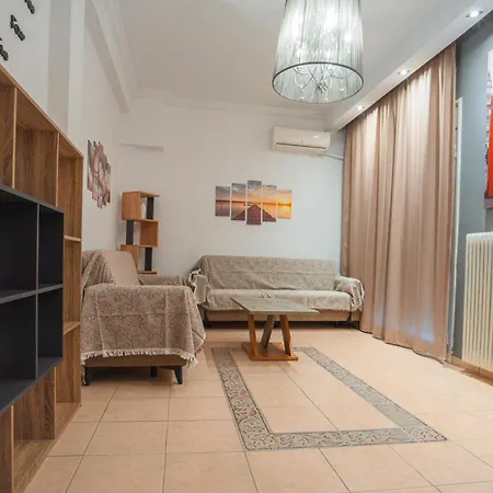 Apartment Square Aridaia