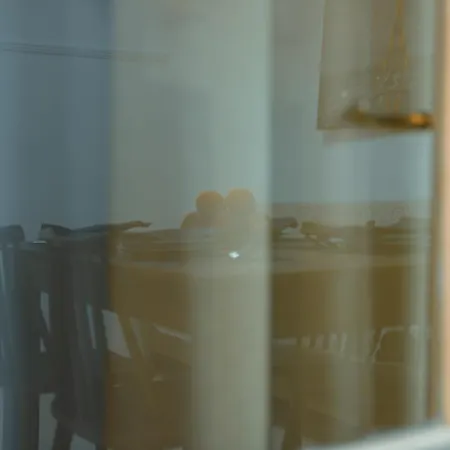 Square Apartment Aridaia